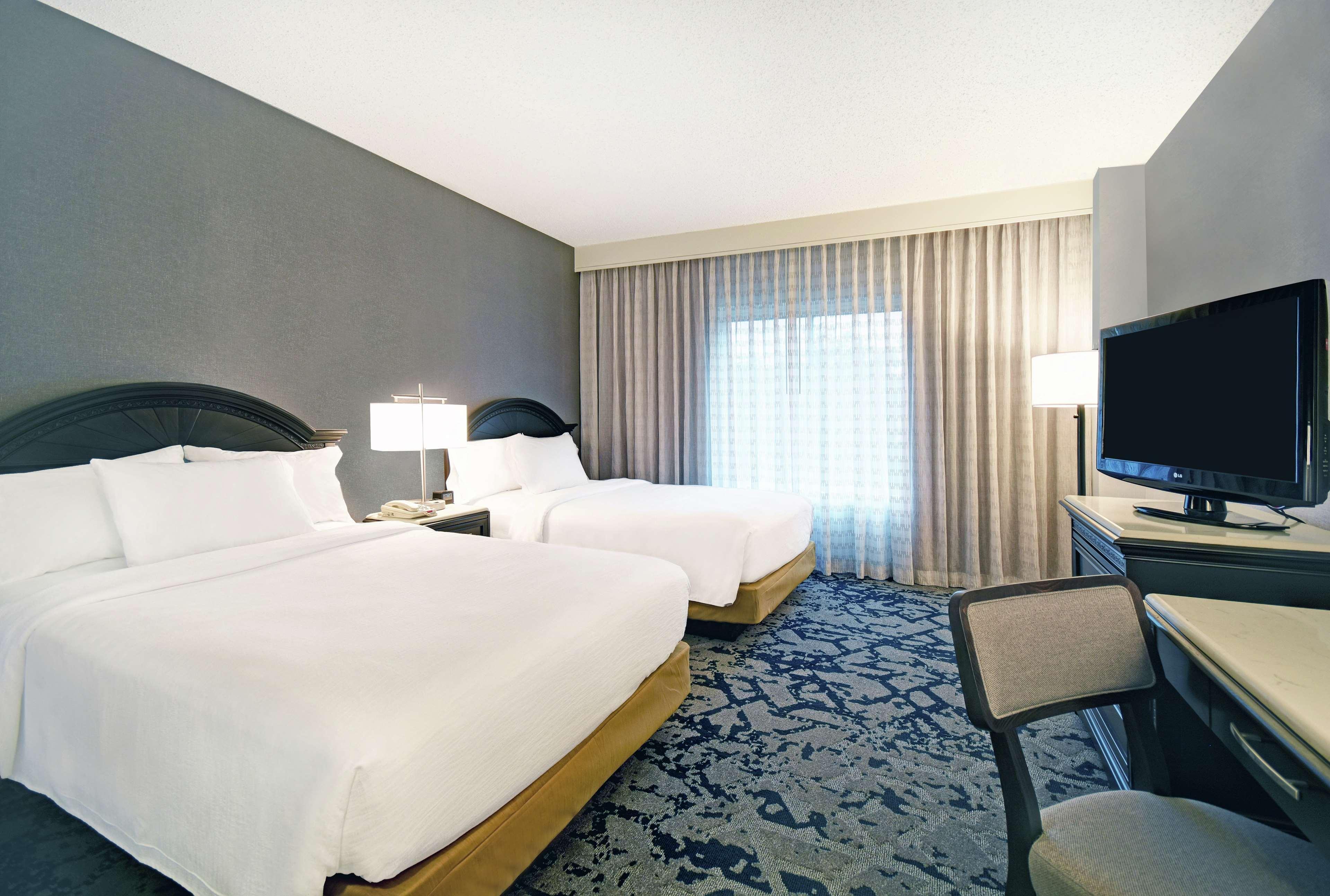 Embassy Suites Charleston Esterno foto