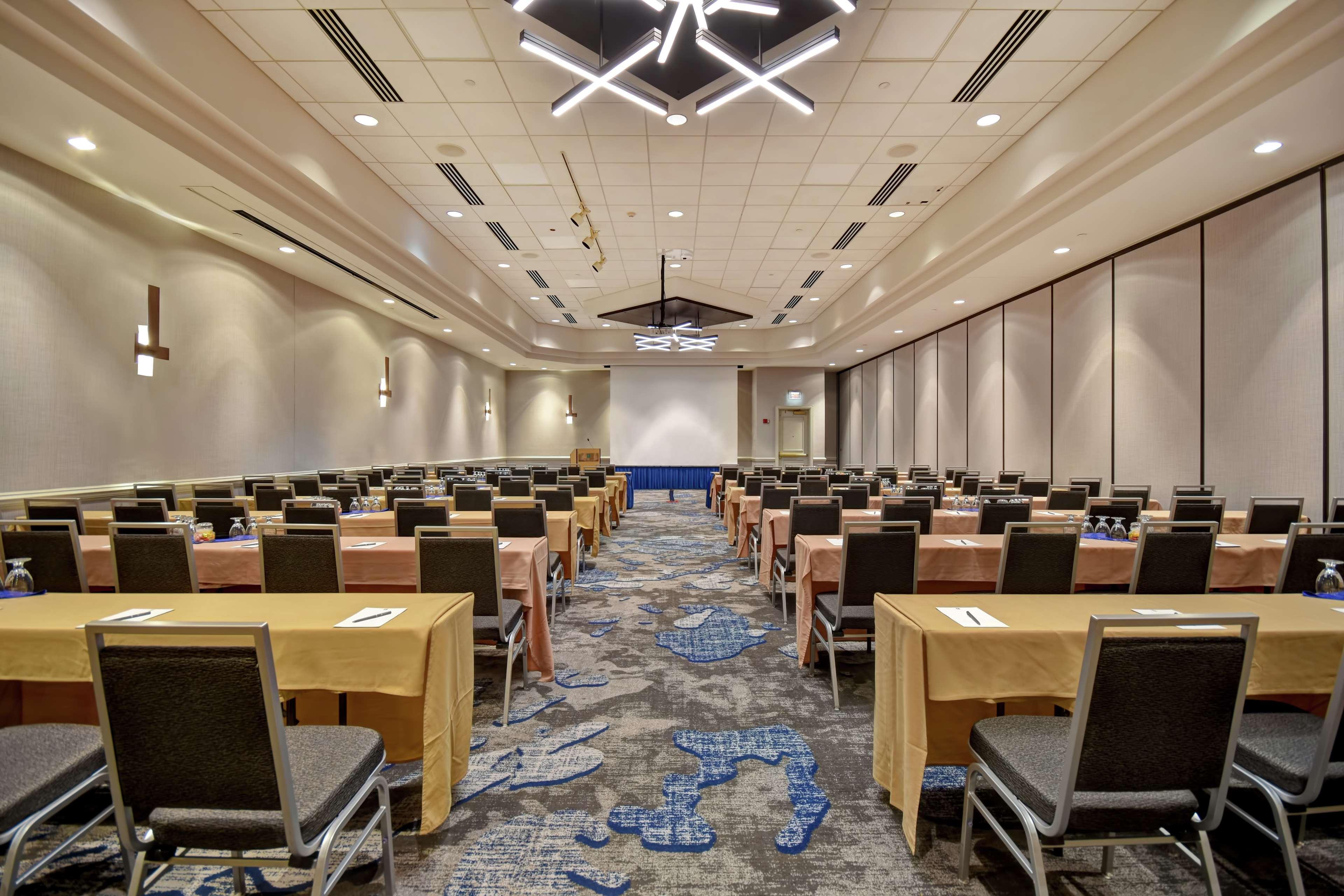 Embassy Suites Charleston Esterno foto