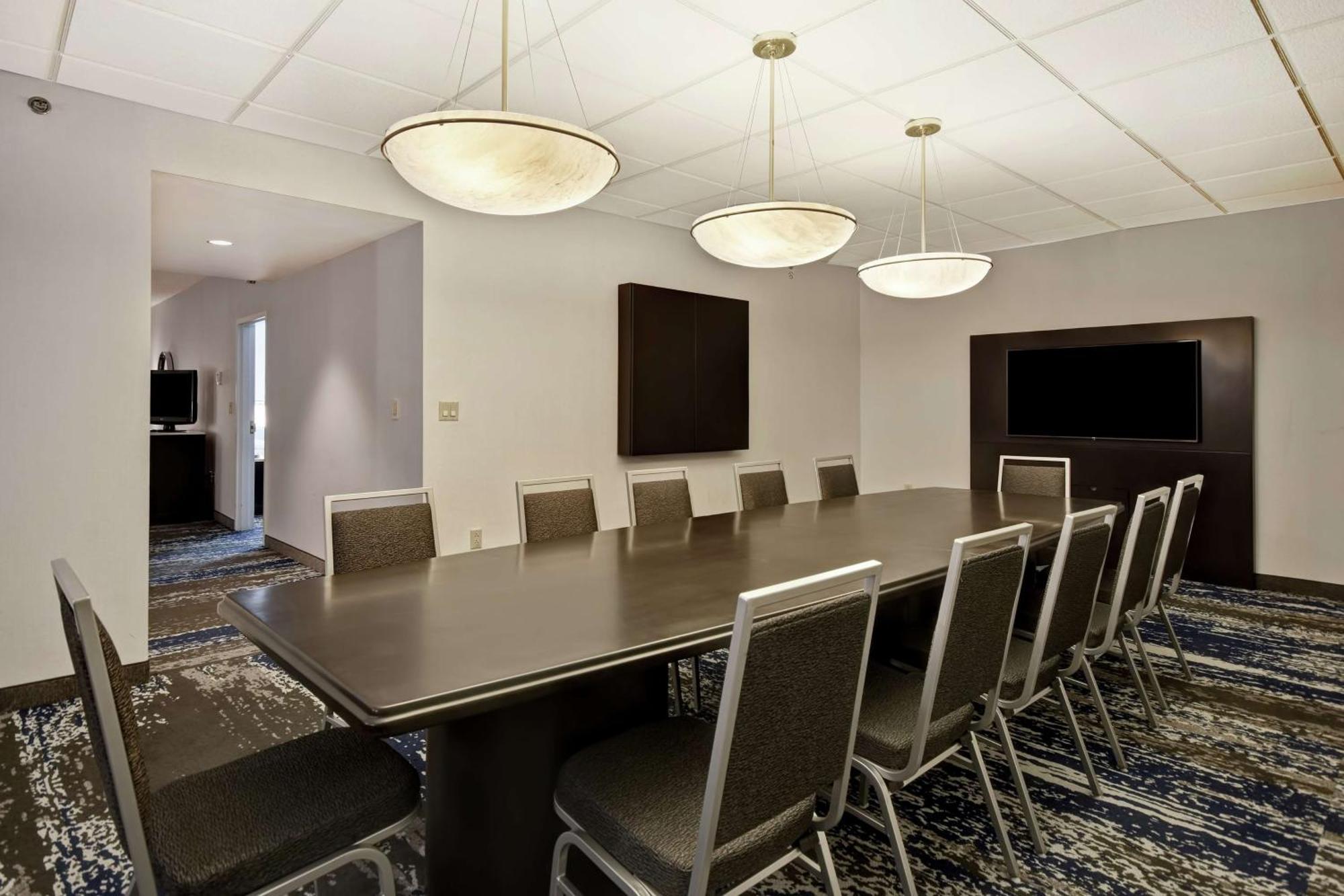 Embassy Suites Charleston Esterno foto
