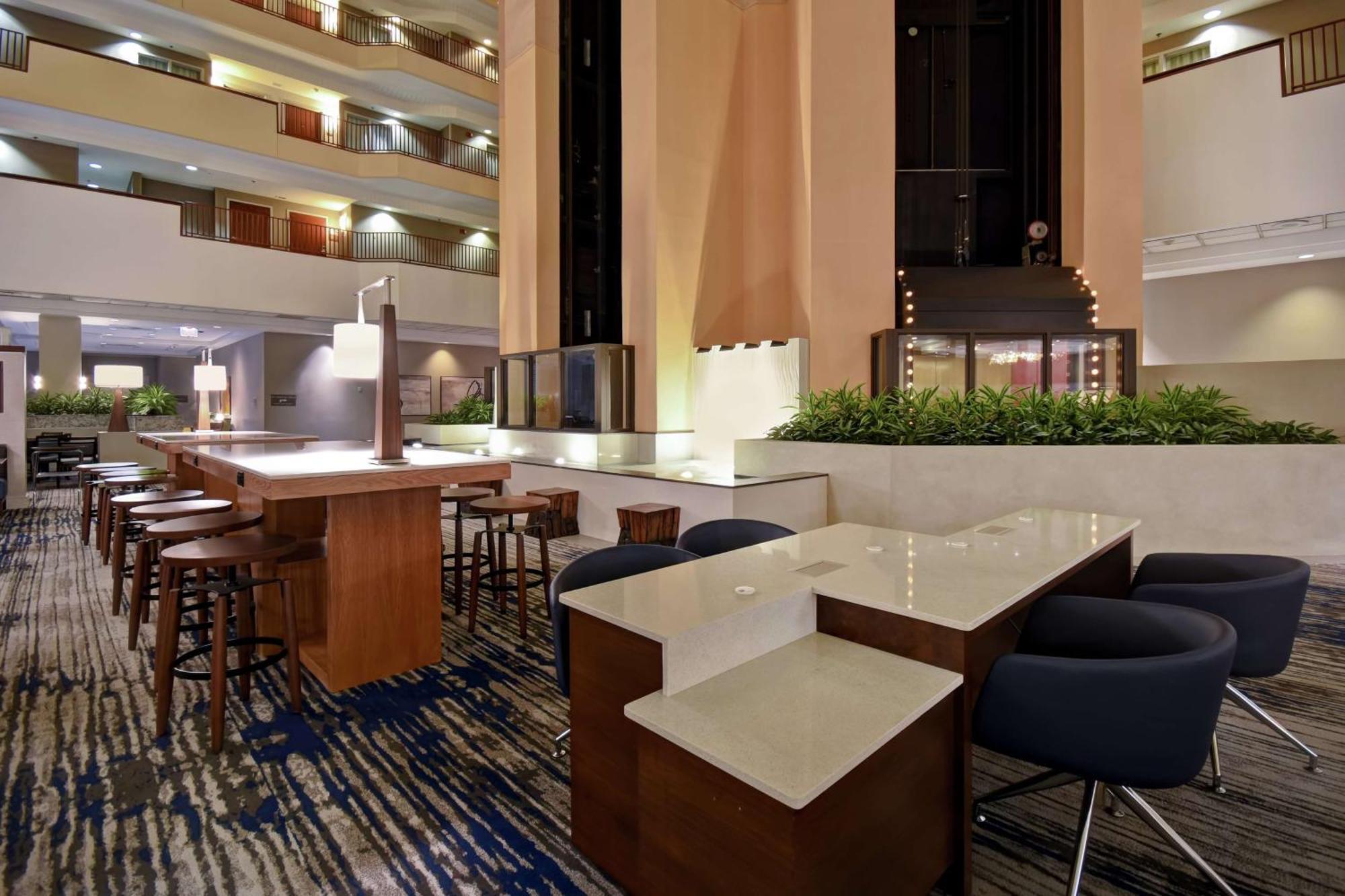 Embassy Suites Charleston Esterno foto