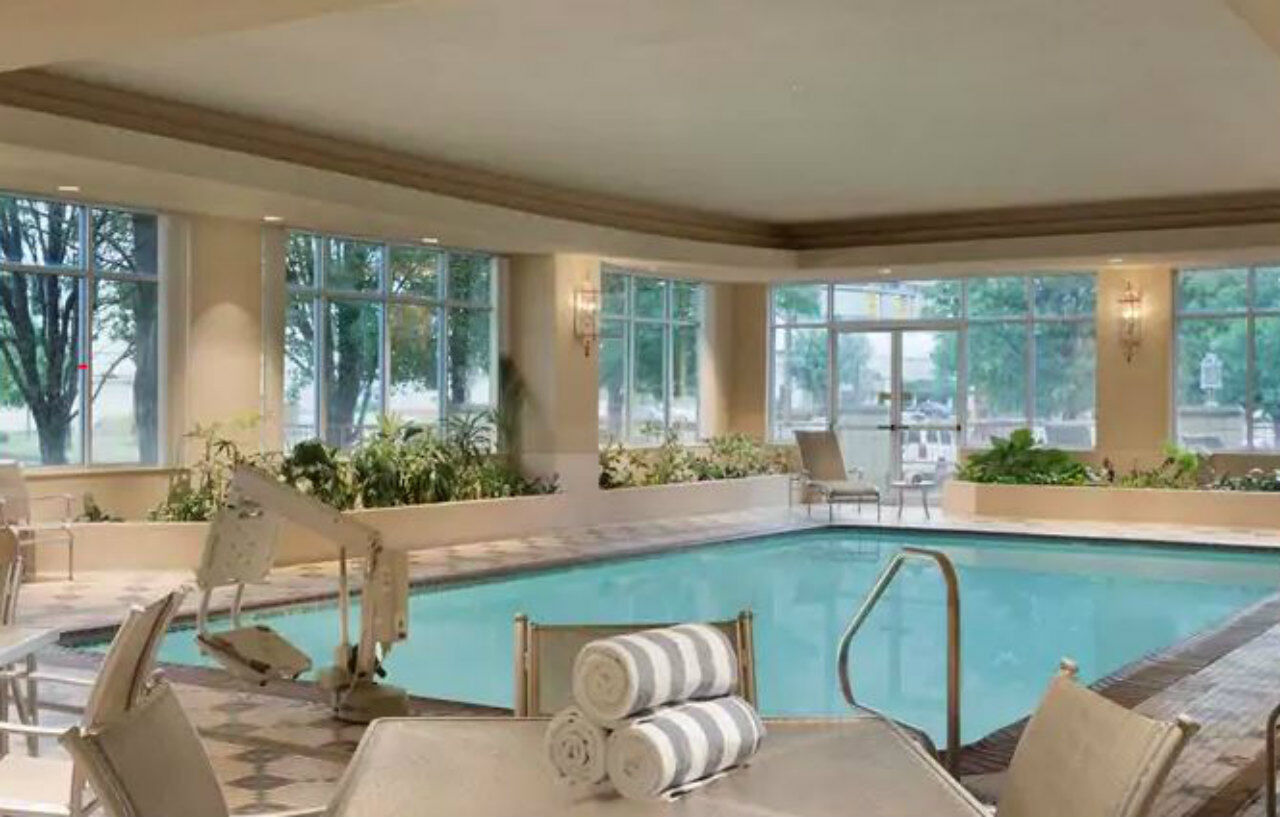 Embassy Suites Charleston Esterno foto